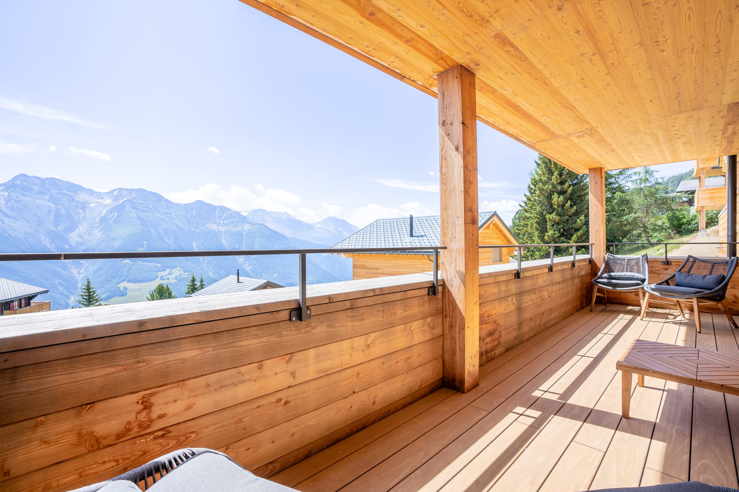 BeeValais 2 5Terrasse